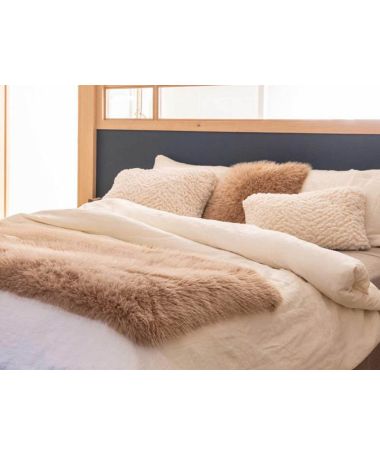 Coussin Noam